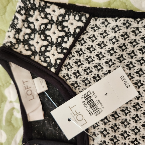 NWT LOFT KNIT DRESS - Picture 2 of 7